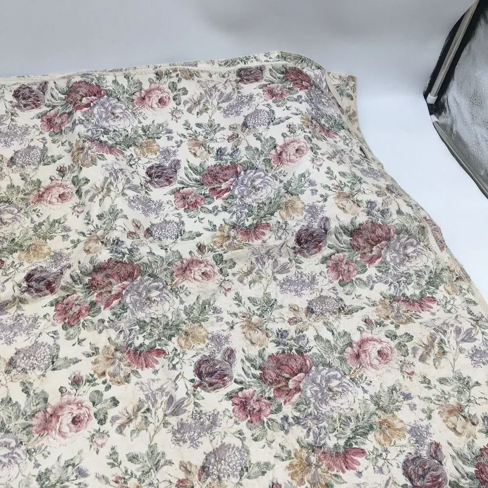VTG 60”x100” Vinyl Flannel Back Tablecloth Floral Chintz Roses Flowers Outdoor
